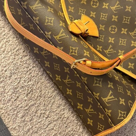 Louis Vuitton Beverly Vintage Bag with Shoulder Strap - Picture 6 of 14